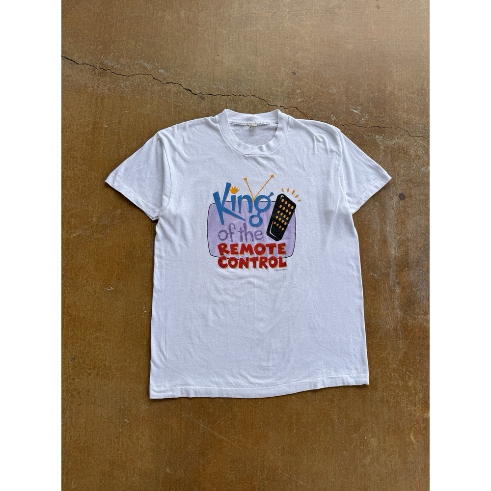 VTG 90s King Of The Remote Control Funny Parody TV T-Shirt Screen Stars L